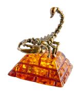 Янтарь фигурка 2-035 «Скорпион»