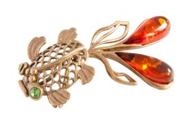 Янтарь брошь L3027 "Рыбка  золотая"