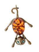 Янтарь брошь L3143 "Висящий кот"