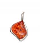 Янтарь кулон P0058