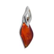 Янтарь подвеска P0065